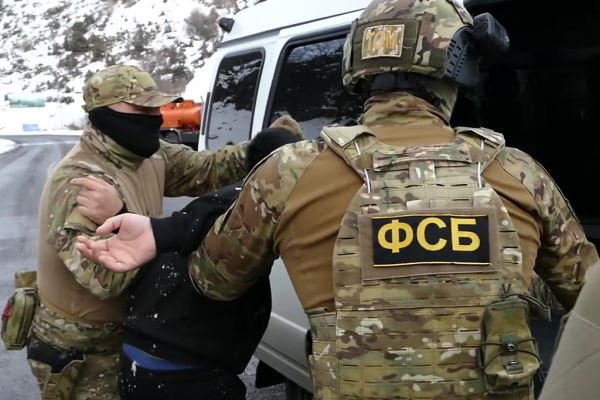 ФСБ задержала в Петербурге консула генконсульства Украины