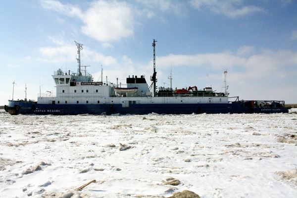 Ледокол "Капитан Мецайк" вернулся в морской порт Астрахань