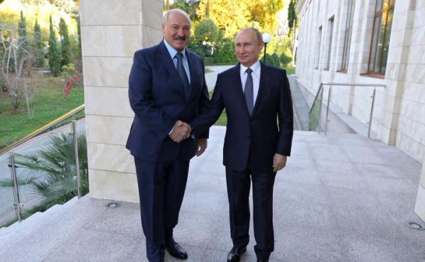 Лукашенко анонсировал встречу с Путиным в Москве