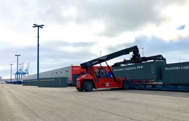 «РЖД Логистика» и Nurminen Logistics отправили полносоставный поезд из Финляндии в Японию по Транссибу