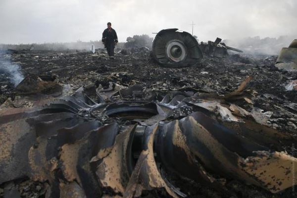 СМИ опубликовали разговоры подозреваемого по делу MH17 в день трагедии