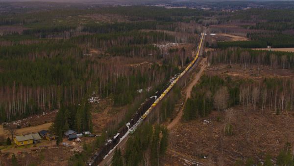 В Финляндии представлен гигантский грузовой поезд Mörkö